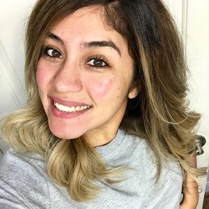 Meet your Posher, Esperanza